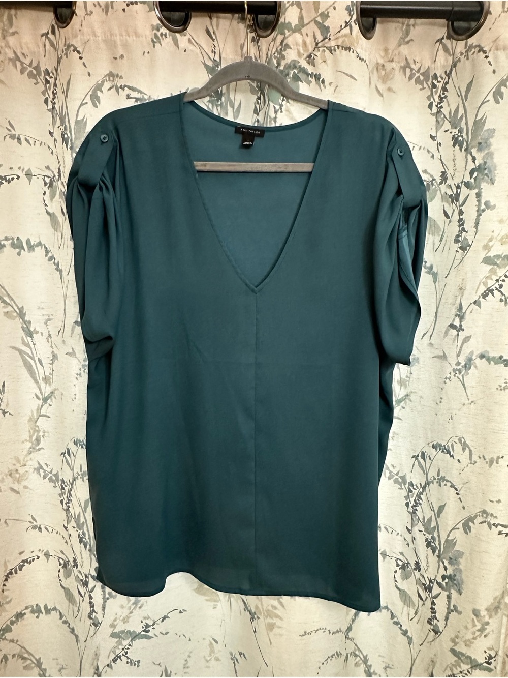 Ann Taylor Teal V-Neck Puff Sleeve Blouse